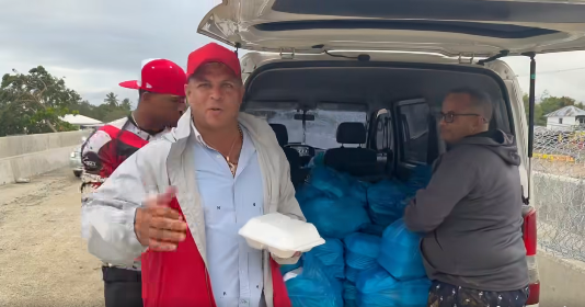 ALIMENTENTOS PARA PERSONAS AFECTADAS POR LAS INUNDACIONES