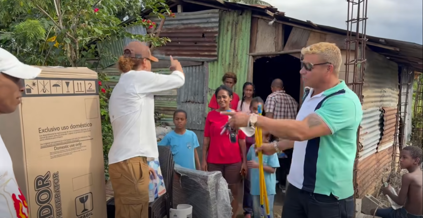 siguen las entrega a las personas afectadas